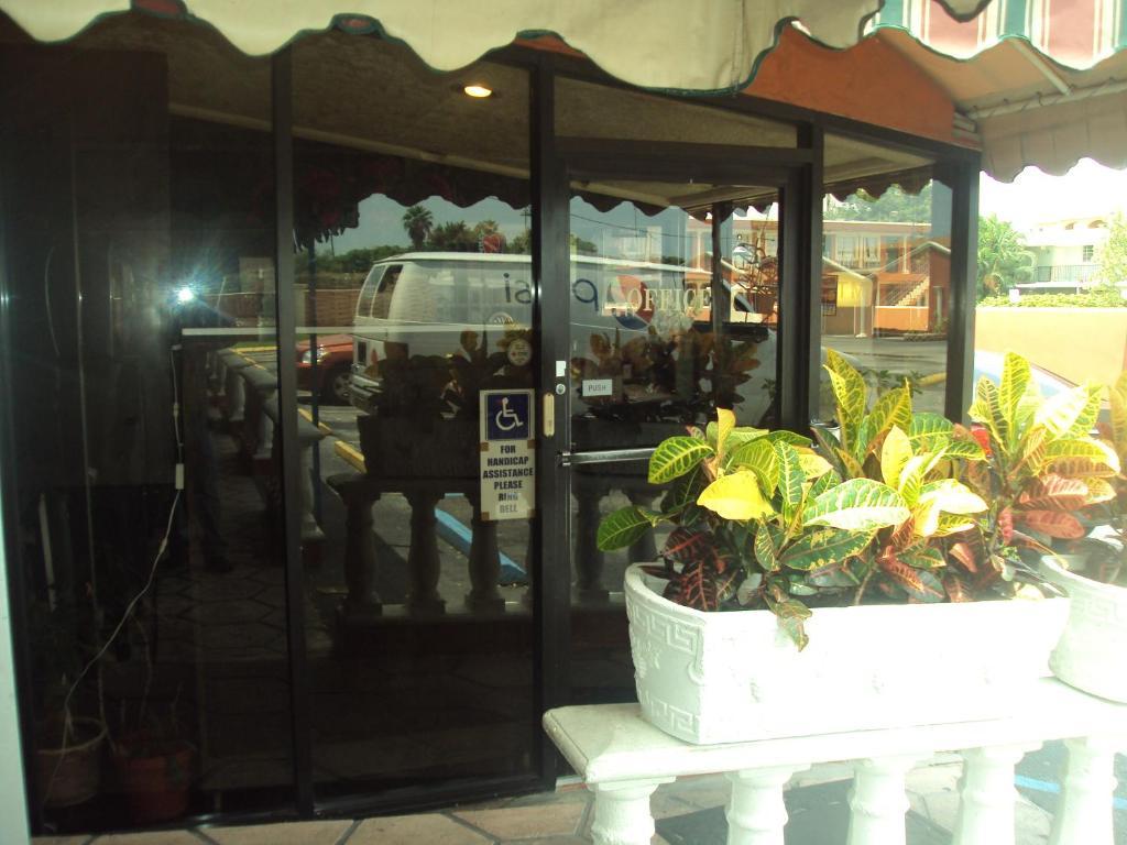 Hialeah Executive Motel Miami Springs Esterno foto